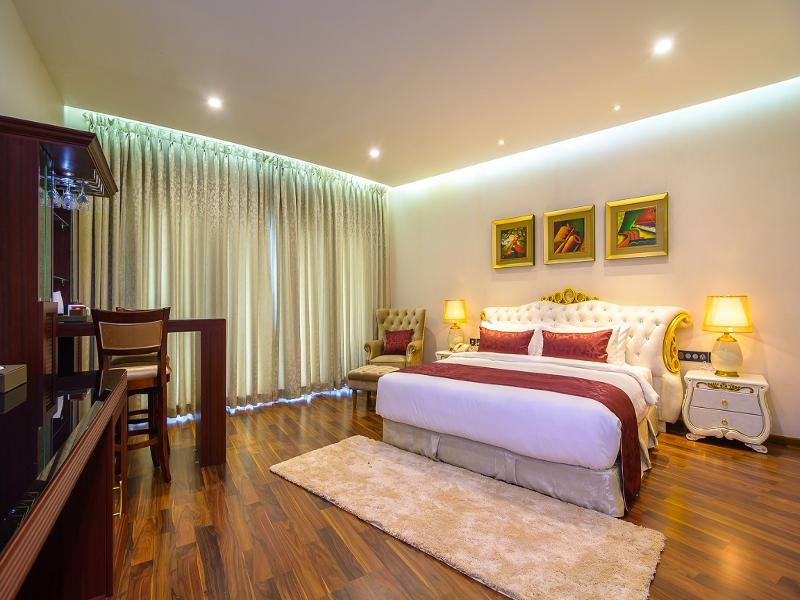 5-star-hotels-in-goa-arpora-rooms-at-the-park-regis-goa